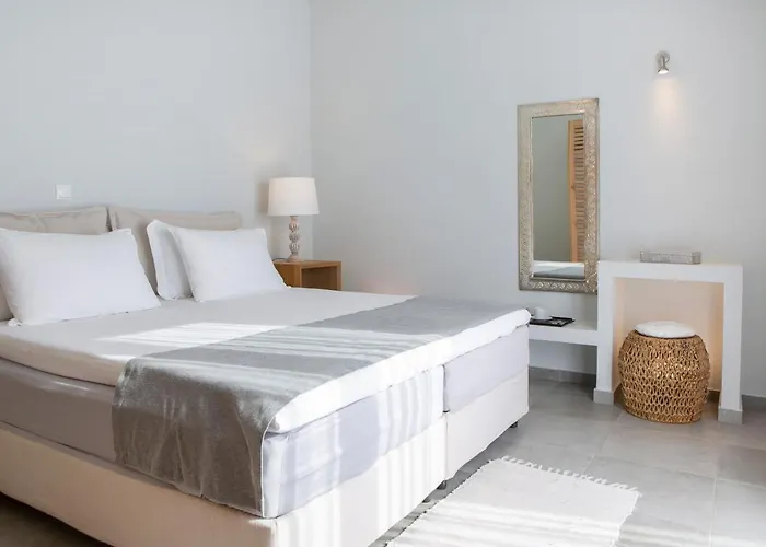 Anemos Luxury