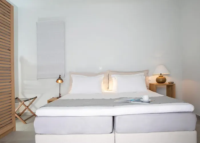 Anemos Luxury