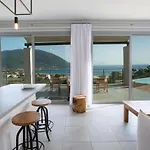 Willa Anemos Luxury *